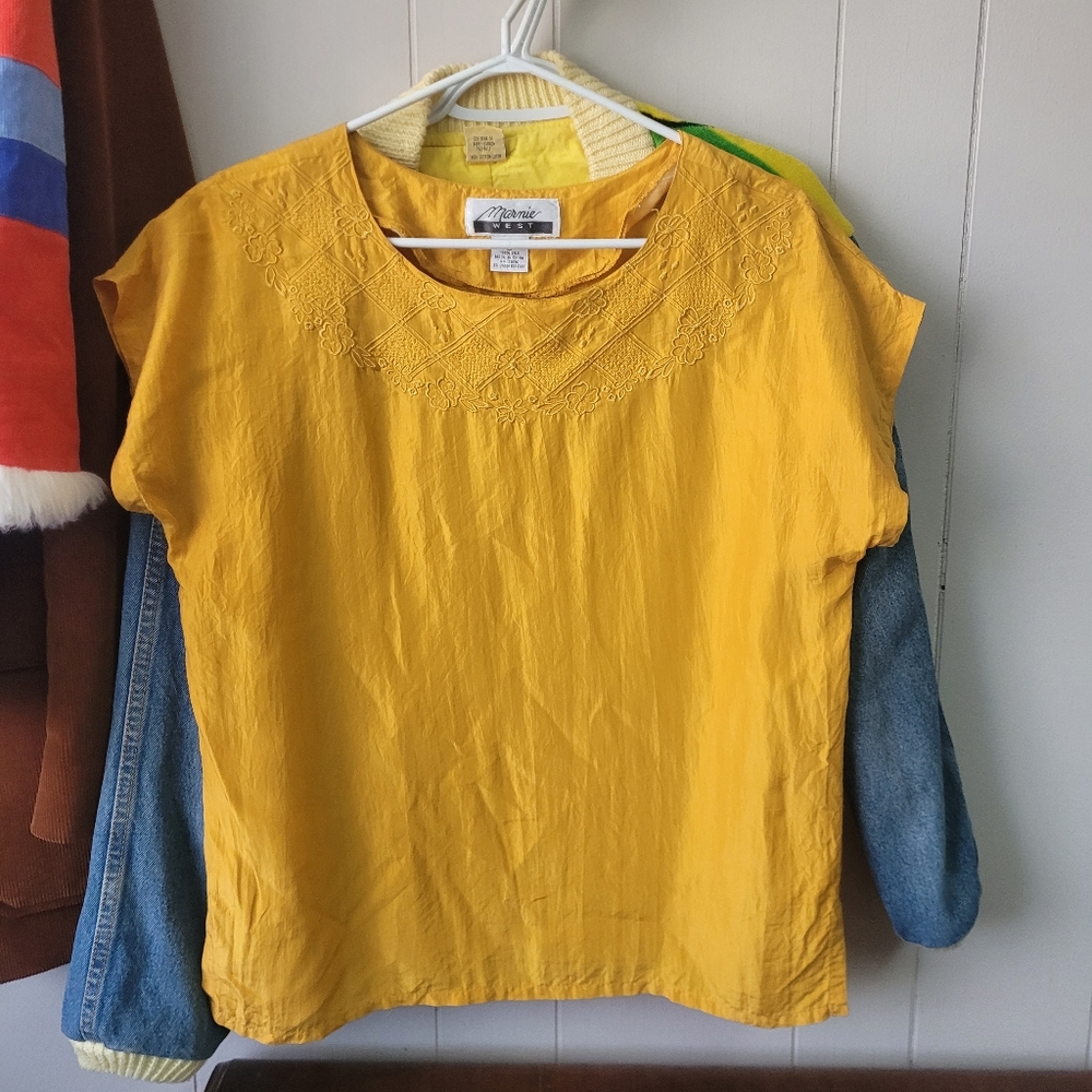 Silk Embroidered Yellow Cap Sleeve Top MED